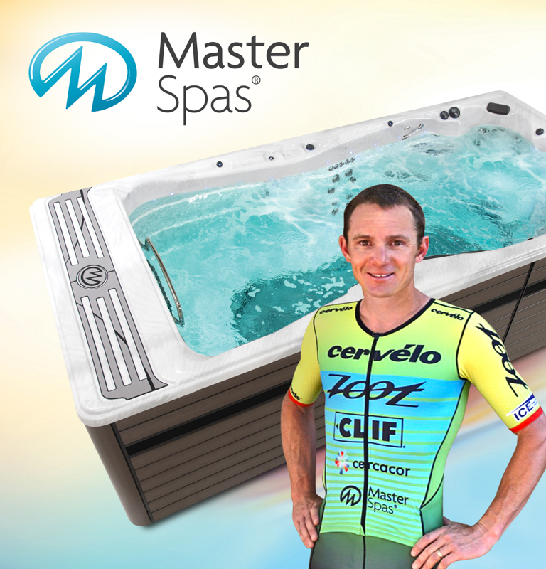 Ben Hoffman, IRONMAN kampioen, met een h2x zwemspa door master spas